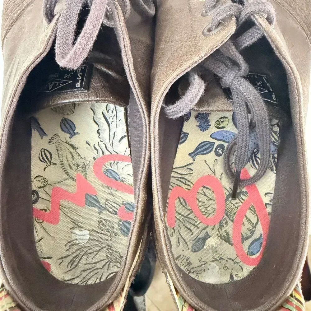 Paul Smith reposhing this